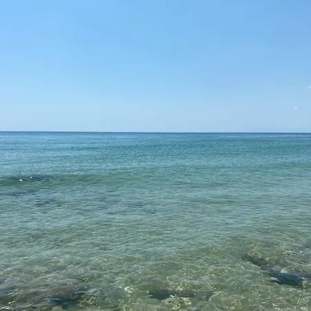 Seaside With Swimming Pool & Parking #2