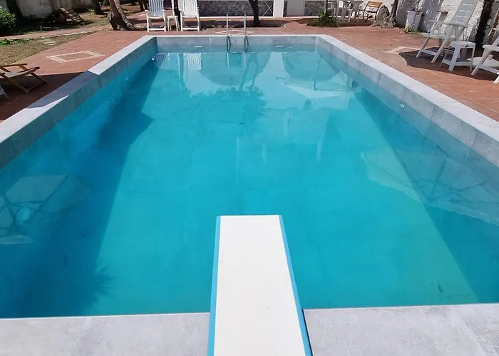 Apartamento Seaside With Swimming Pool & Parking #2