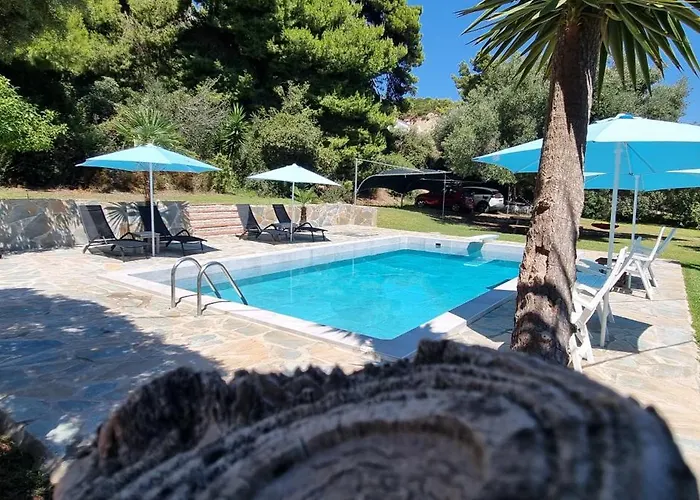 Seaside With Swimming Pool & Parking #2 Apartamento *