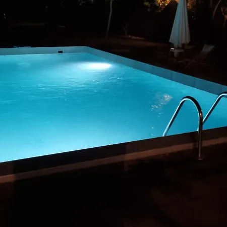 Seaside With Swimming Pool & Parking #2 * كاساندريا