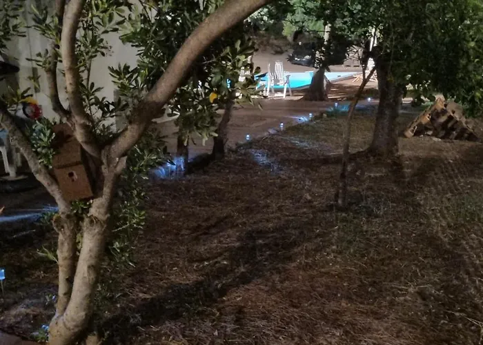 Seaside With Swimming Pool & Parking #2 Apartamento